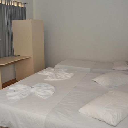 Villas Hotel - Hotel Economico Alta Floresta Bagian luar foto